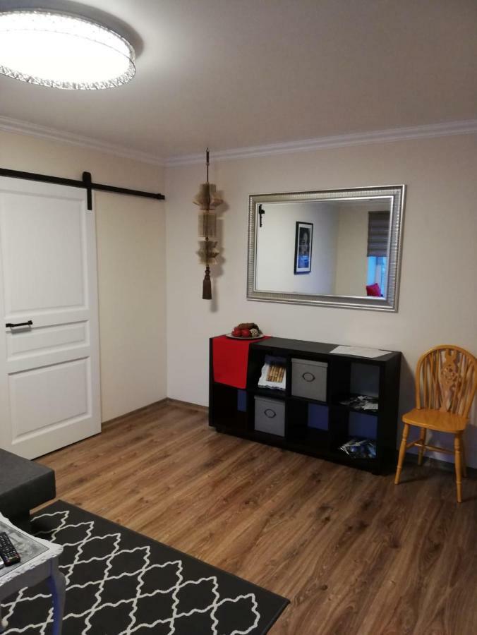 Elen White Apartment เรเซกเน ภายนอก รูปภาพ