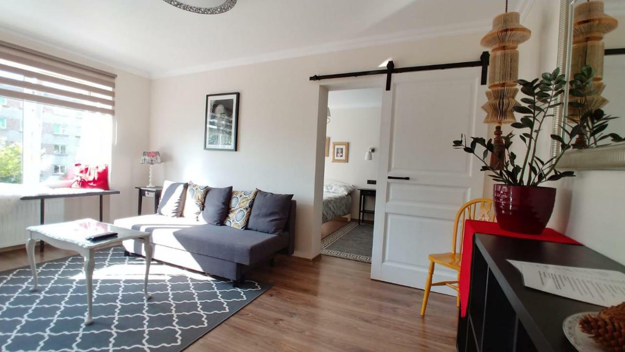 Elen White Apartment เรเซกเน ภายนอก รูปภาพ