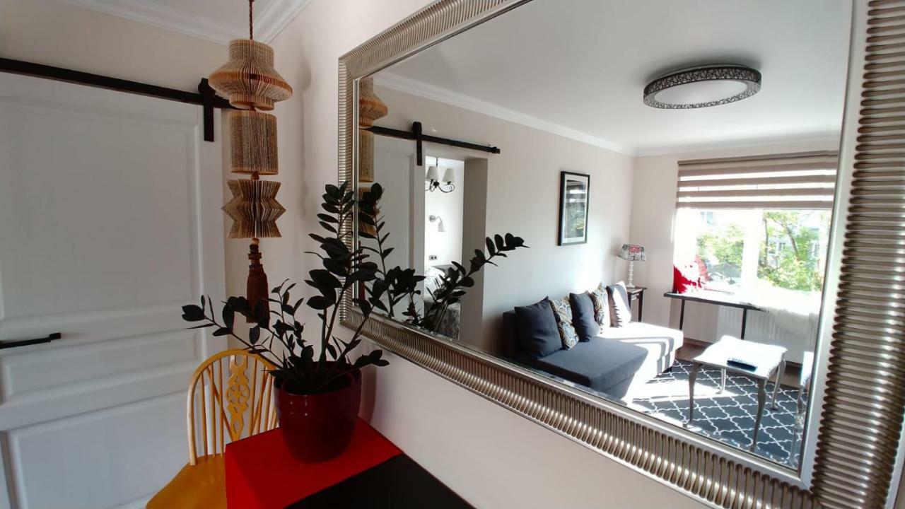 Elen White Apartment เรเซกเน ภายนอก รูปภาพ